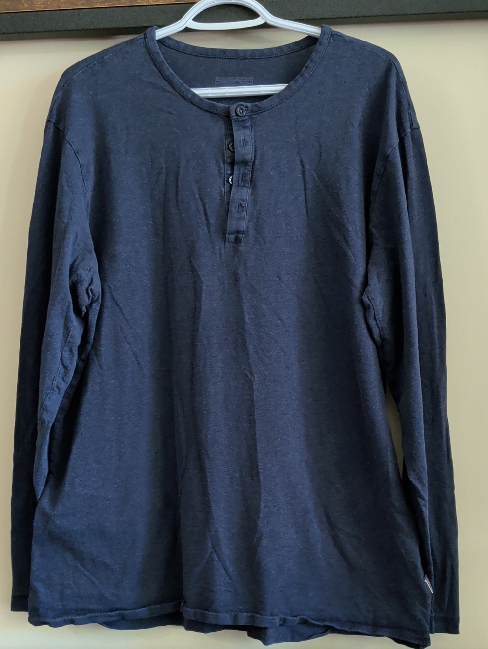 Men's Long-Sleeve Henley Shirt - Navy